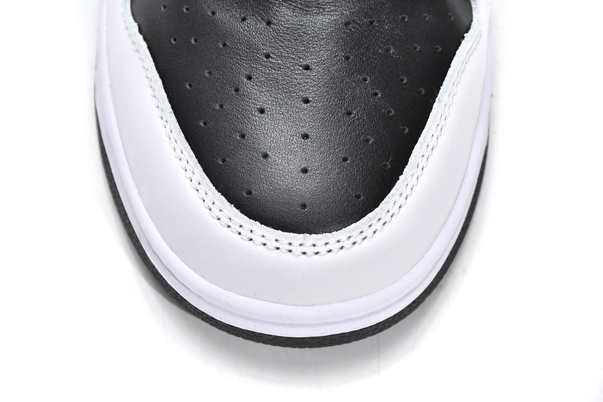 Supreme x Nike SB Dunk Low By Any Means  DO7412-984