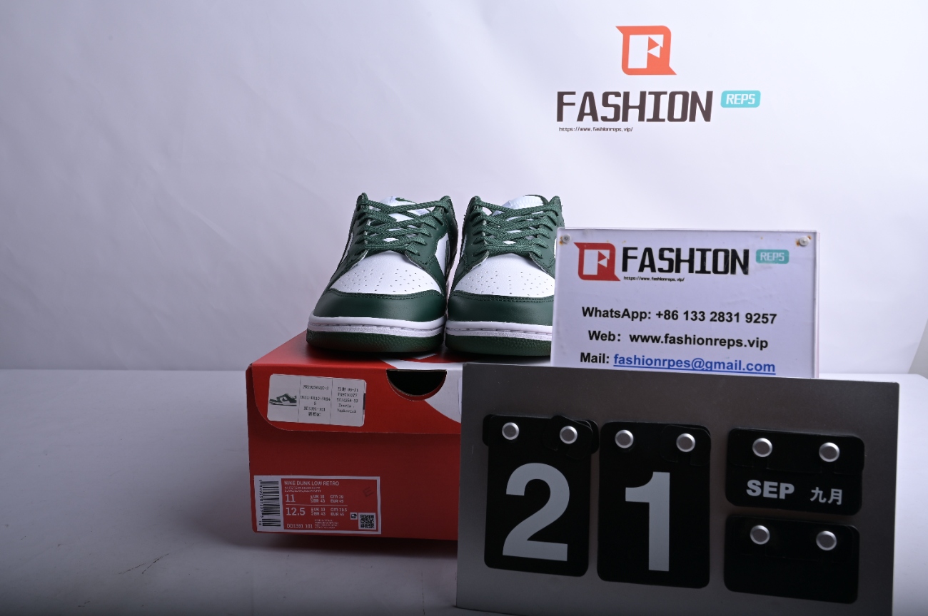Nike Dunk Low Team Green   DD1391-101
