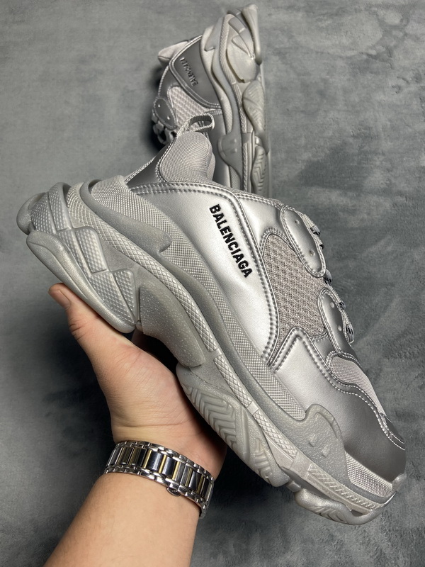 Balenciaga Triple S Light Gray Silver   536737 W2FS2 8100