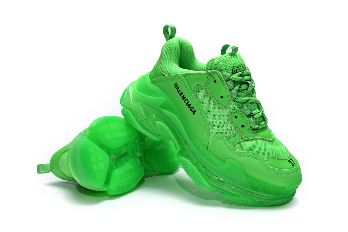 Ba***ci*ga Triple S Fluorescent Green  541624 W09OL 3801