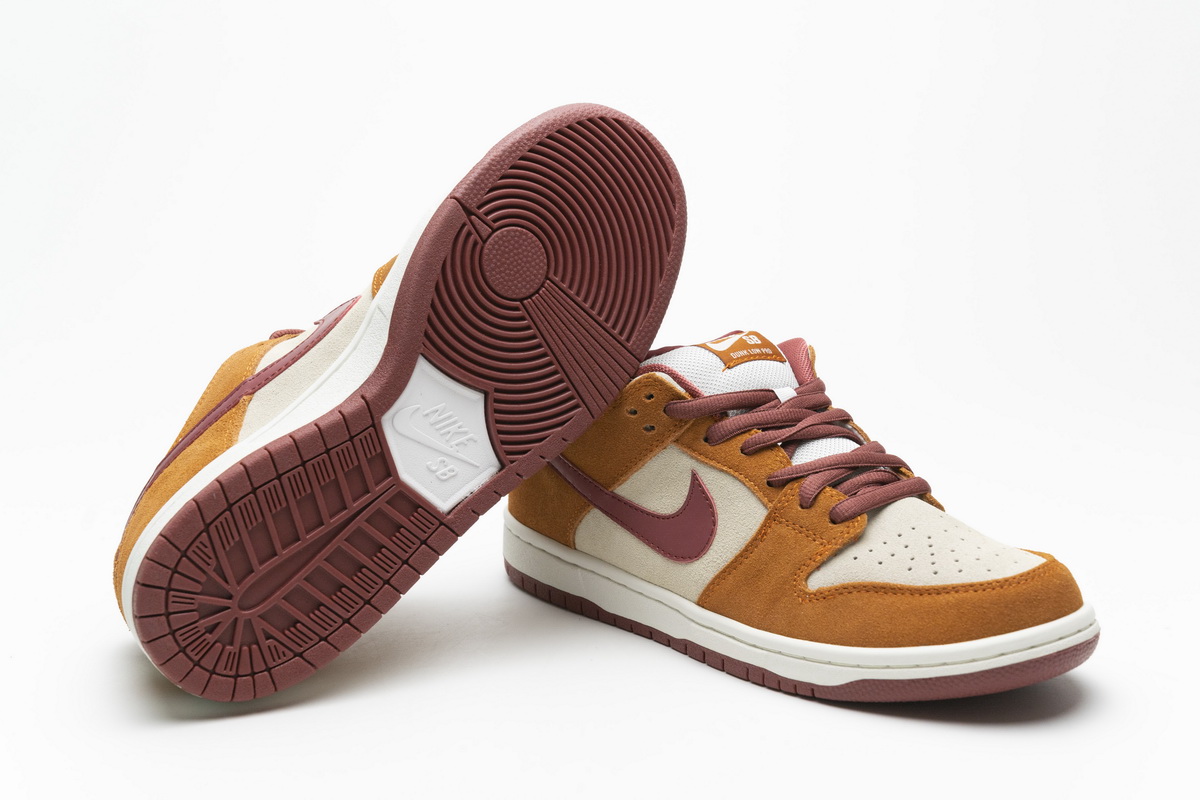 Nike SB Dunk Low Pro Dark Russet Cedar   BQ6817-202