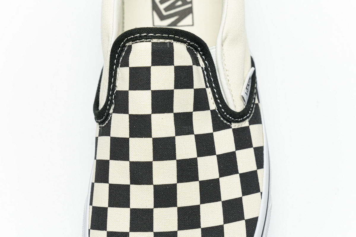 Vans OG Classic Slip-On B  VN000EYEBWW