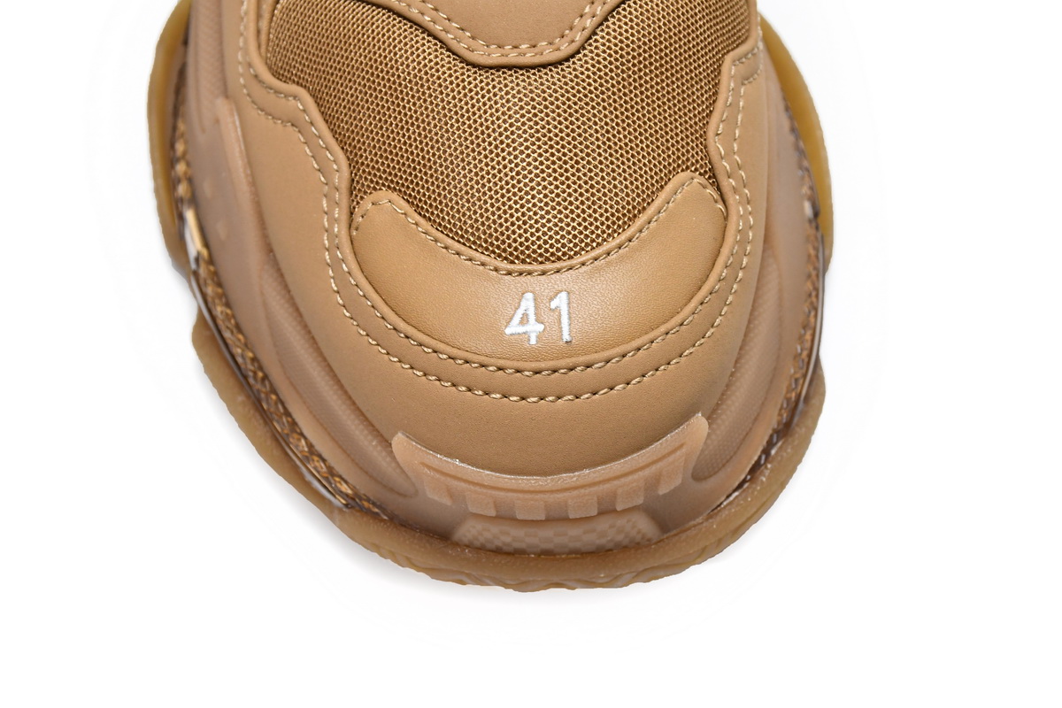 Ba***ci*ga Triple S Brown  541624 W2GA1 2706