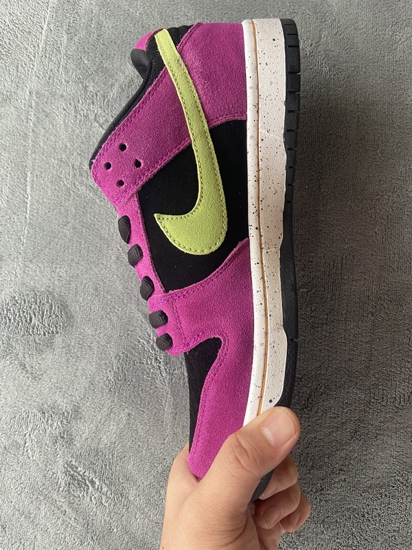 Nike SB Dunk Low ACG Terra Red Plum  BQ6817-501