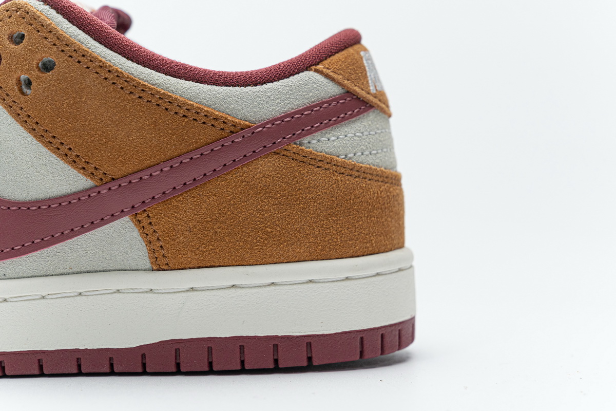 BQ6817-202  Nike SB Dunk Low Pro Dark Russet Cedar   BQ6817-202