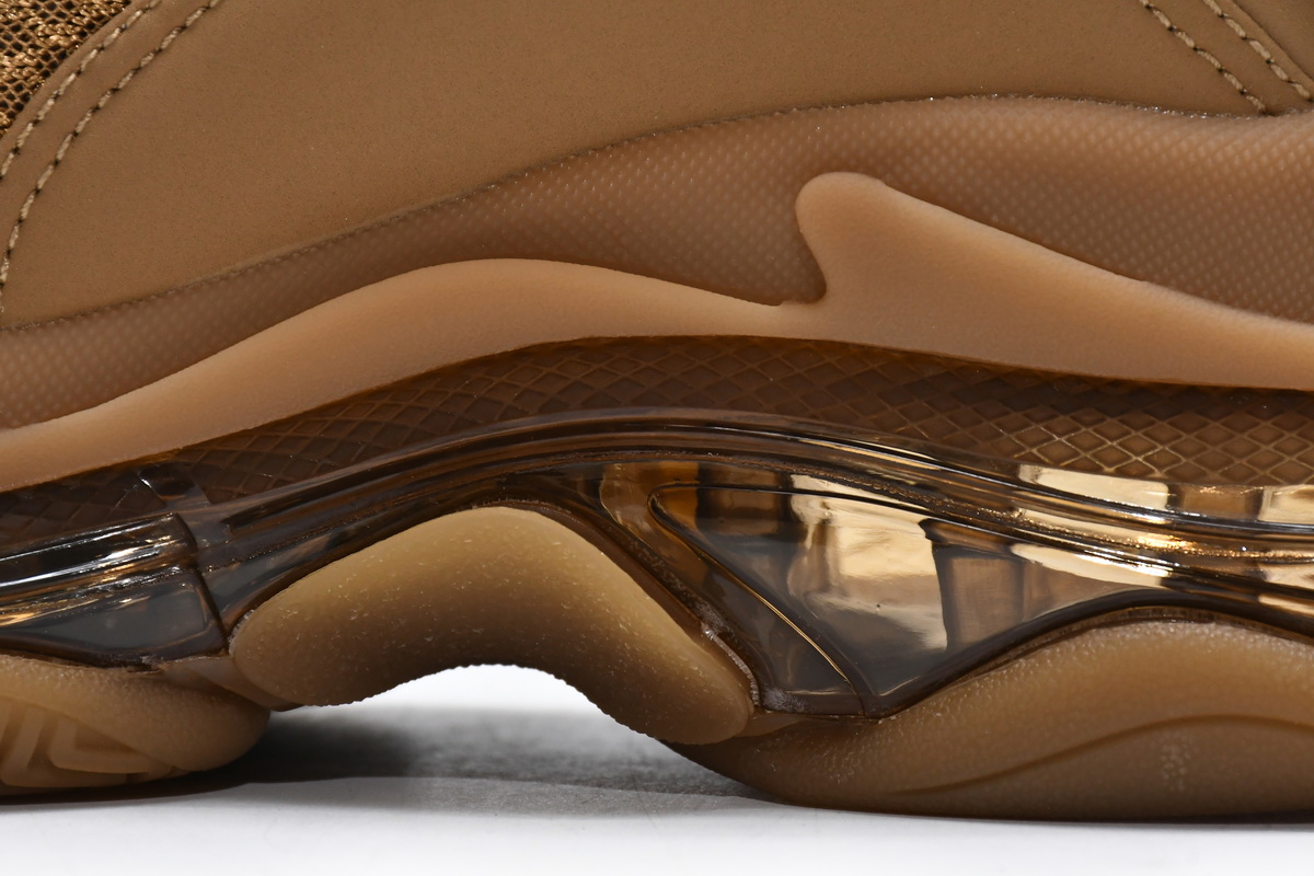 Ba***ci*ga Triple S Brown  541624 W2GA1 2706