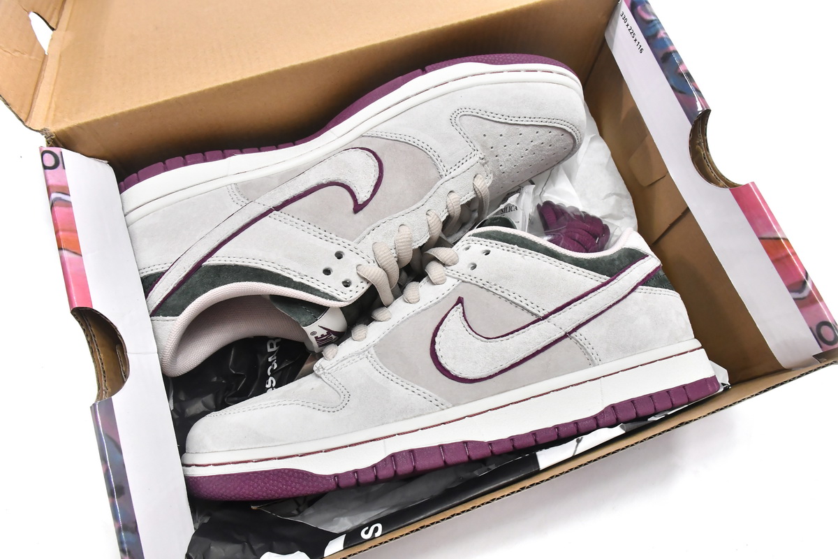 Otomo Katsuhiro x Nike SB Dunk Low Steamboy OST  LF0039-013