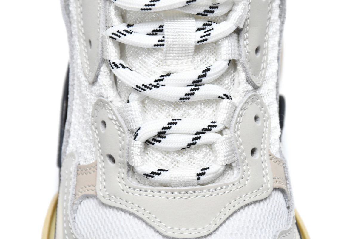 Ba***ci*ga Triple S White Dark Grey Red   524037 W09E1 9000