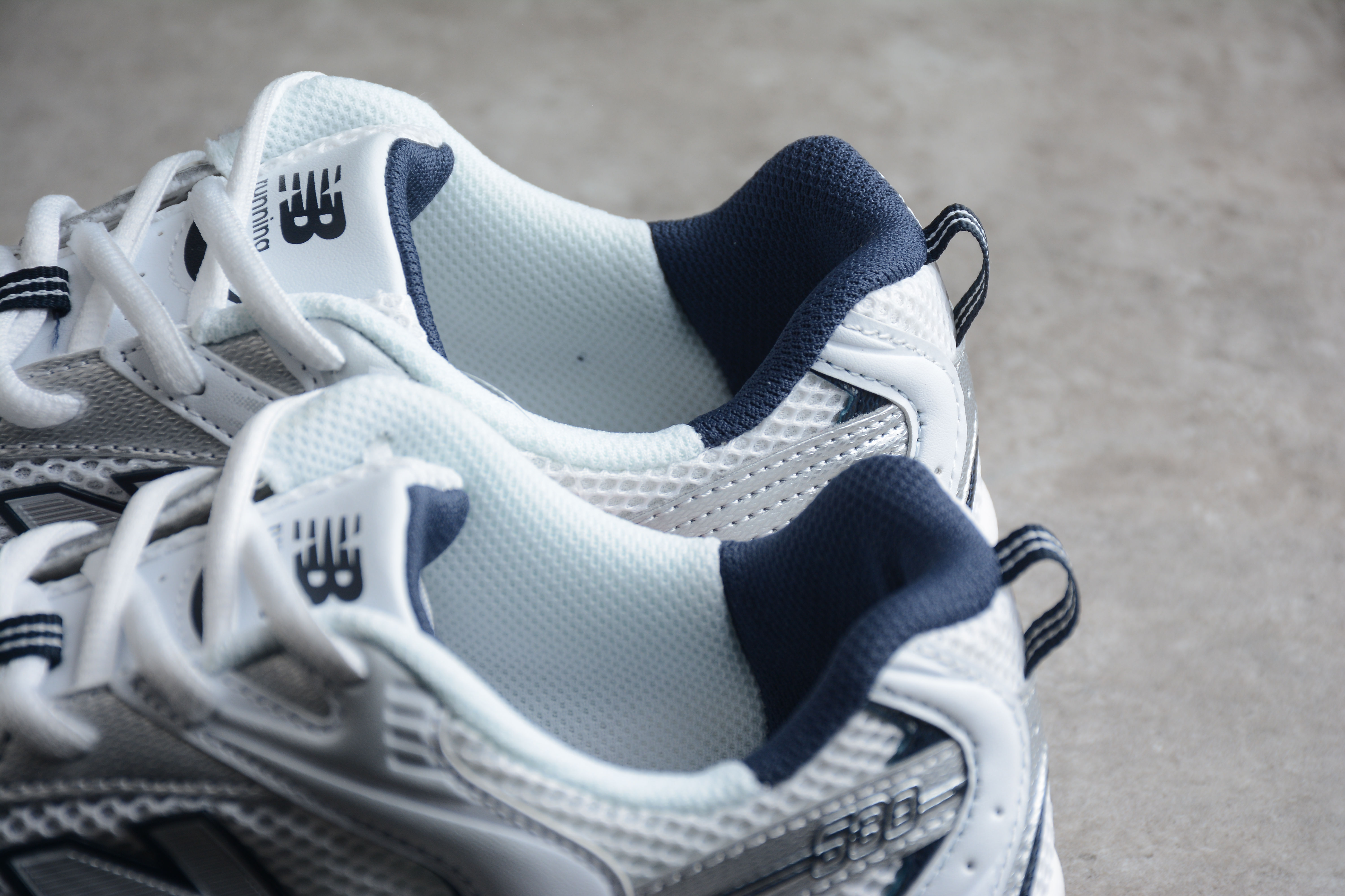 NB530 N*w B*lance 530