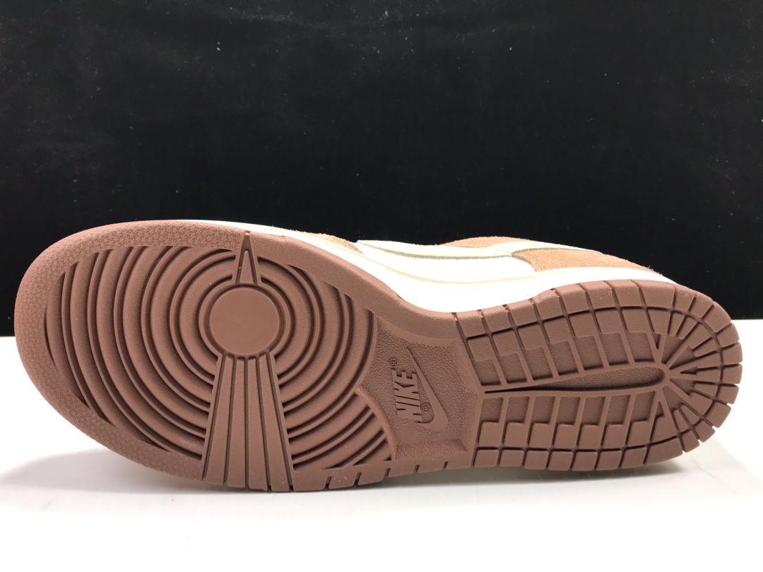 M Batch  NIKE DUNK LOW Retro PRM "Medium Curry"  DD1390-100