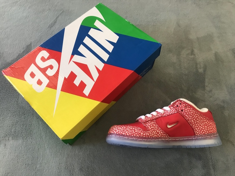 Stingwater x Nike SB Dunk Low OG QS Magic Mushroom   DH7650-600