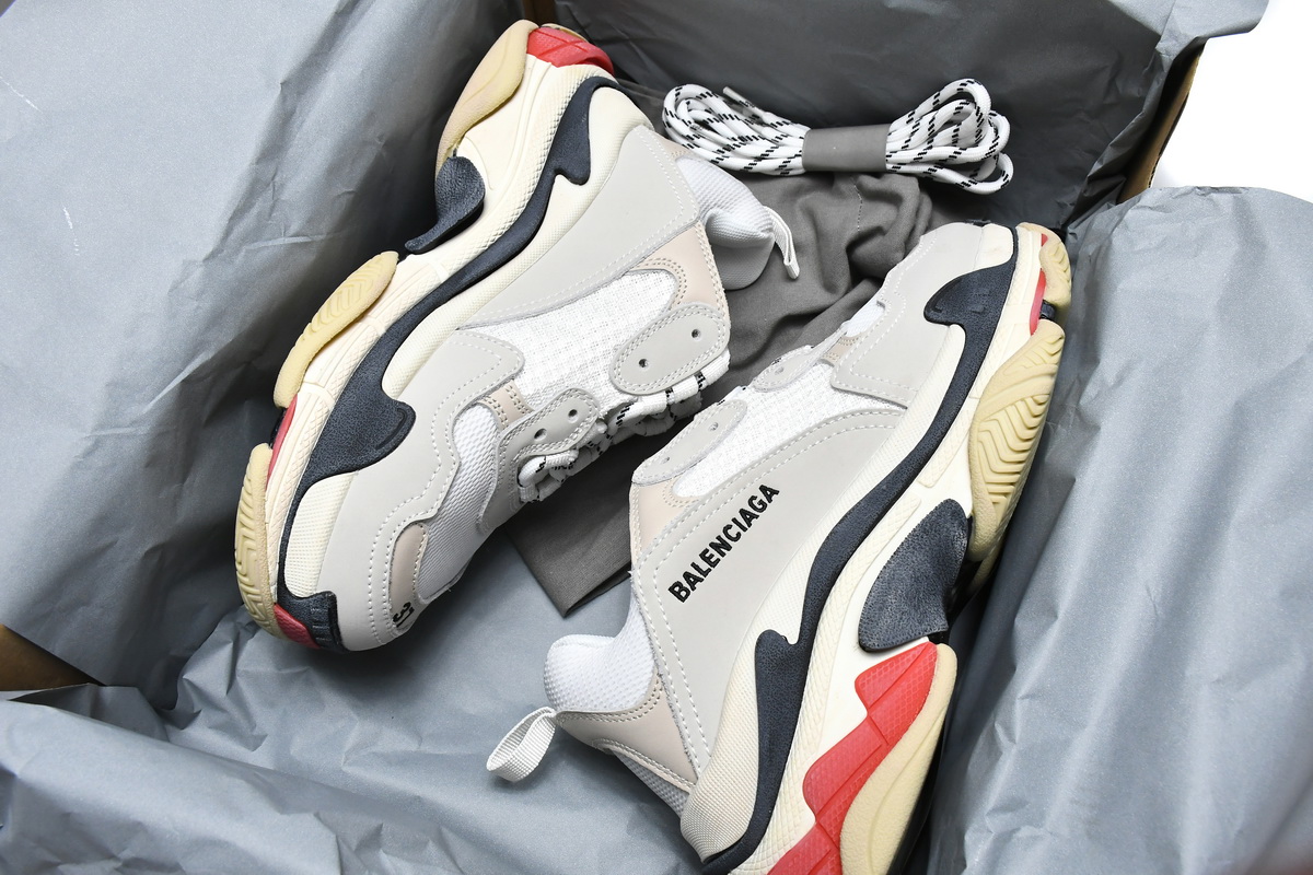 Ba***ci*ga Triple S White Dark Grey Red   524037 W09E1 9000