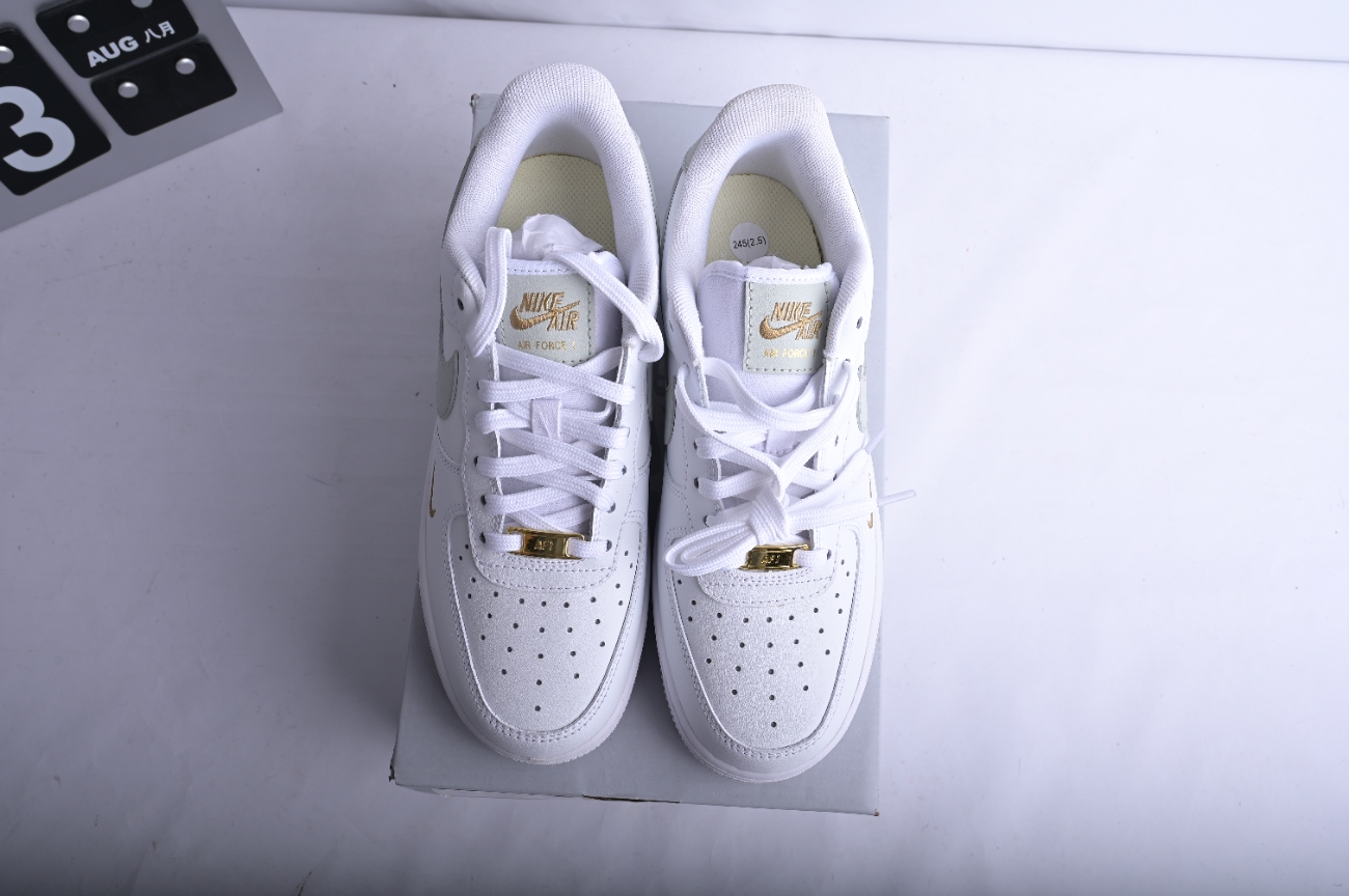 Air Force 1 Low Essential White Light Silver CZ0270-106