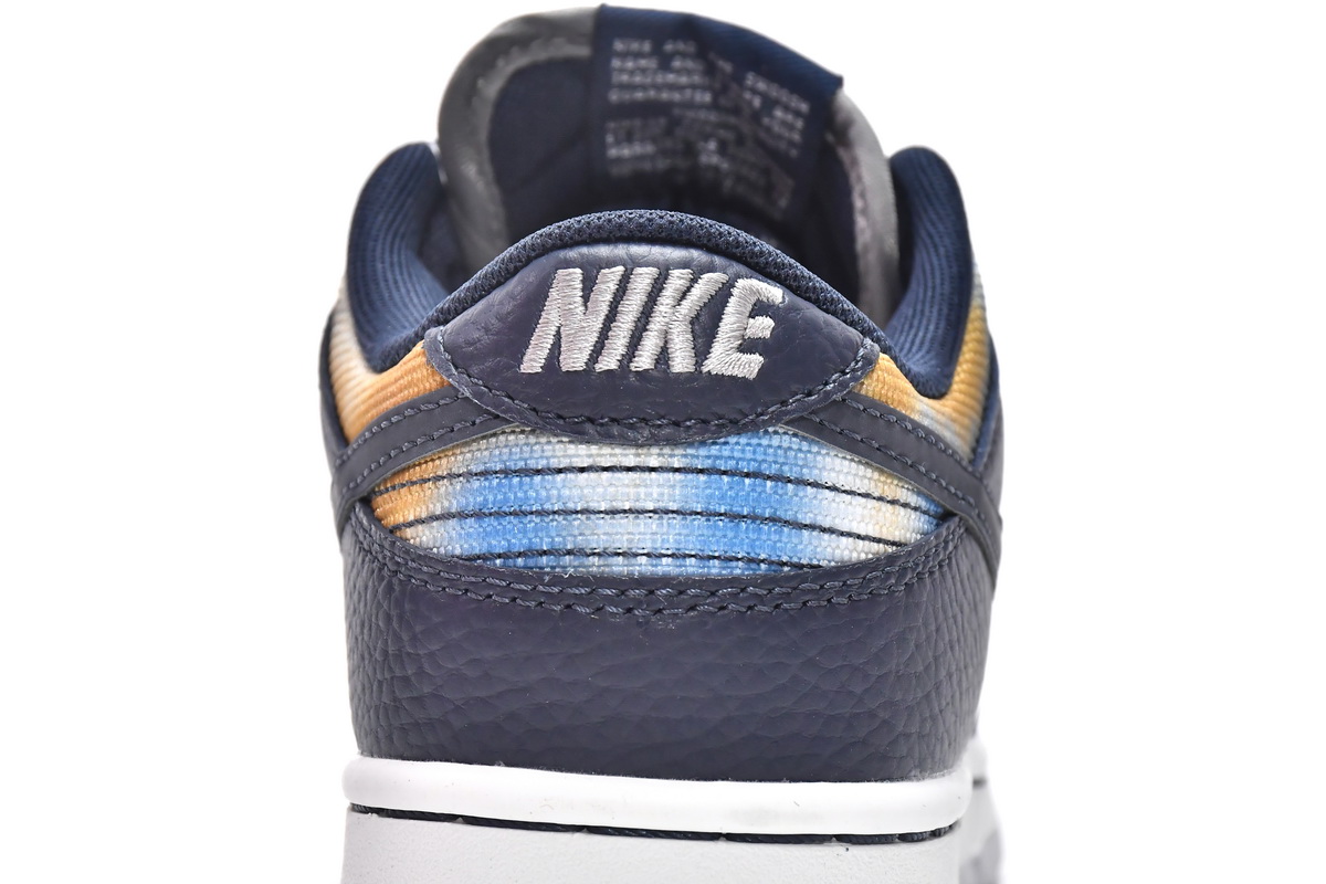 Nike Dunk Low Graffiti  DM0108-400