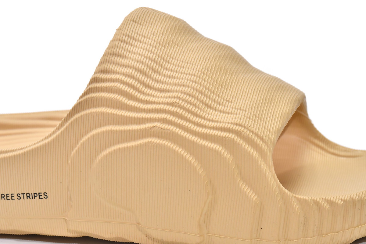 adidas originals Adilette 22 Slides Desert Sand  GX6945