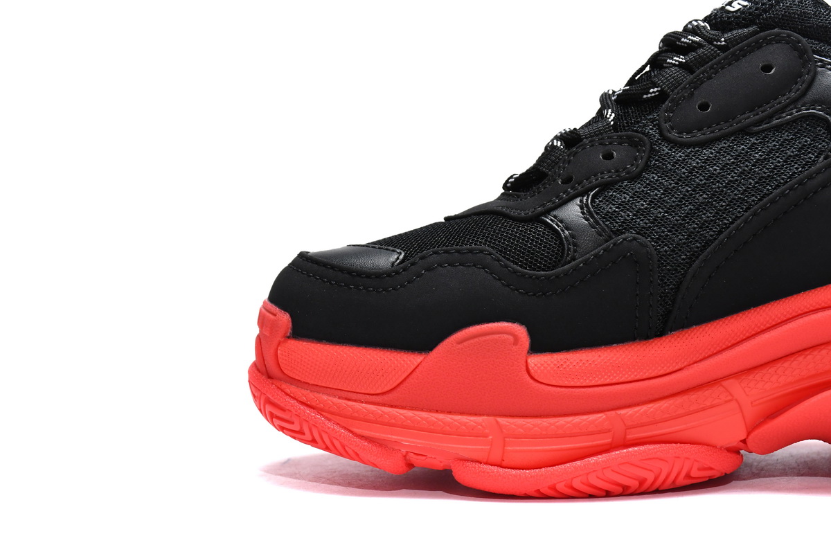 Ba***ci*ga Triple S Black Dark Red   536737 W2FZ1 1060