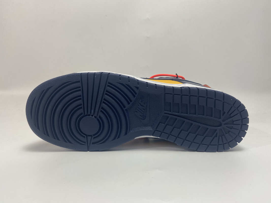 OFF WHITE X Nike Dunk SB Low White Michigan   CT0856-700