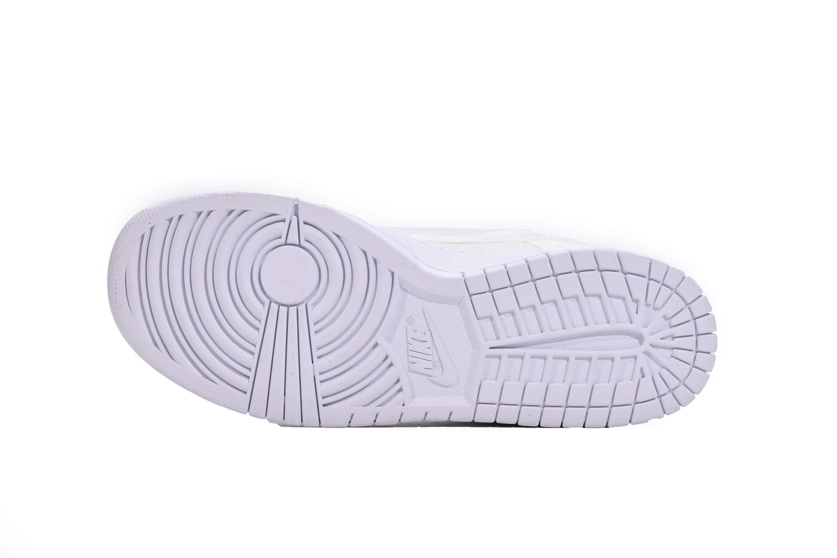 Dover Street Market x Nike Dunk Low Triple White   DH2686-100