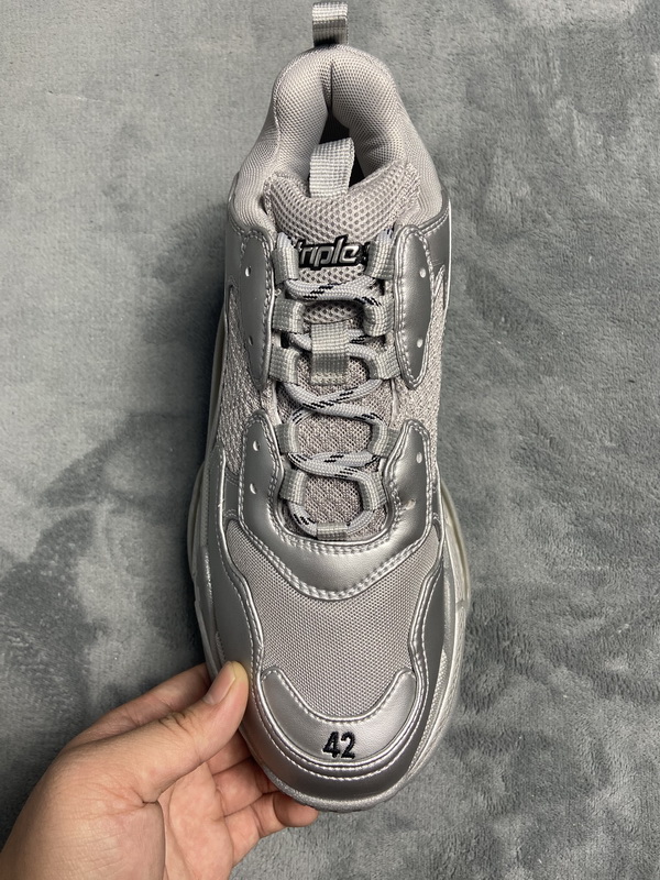 Balenciaga Triple S Light Gray Silver   536737 W2FS2 8100