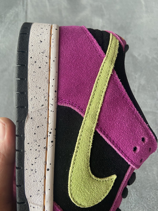 Nike SB Dunk Low ACG Terra Red Plum  BQ6817-501