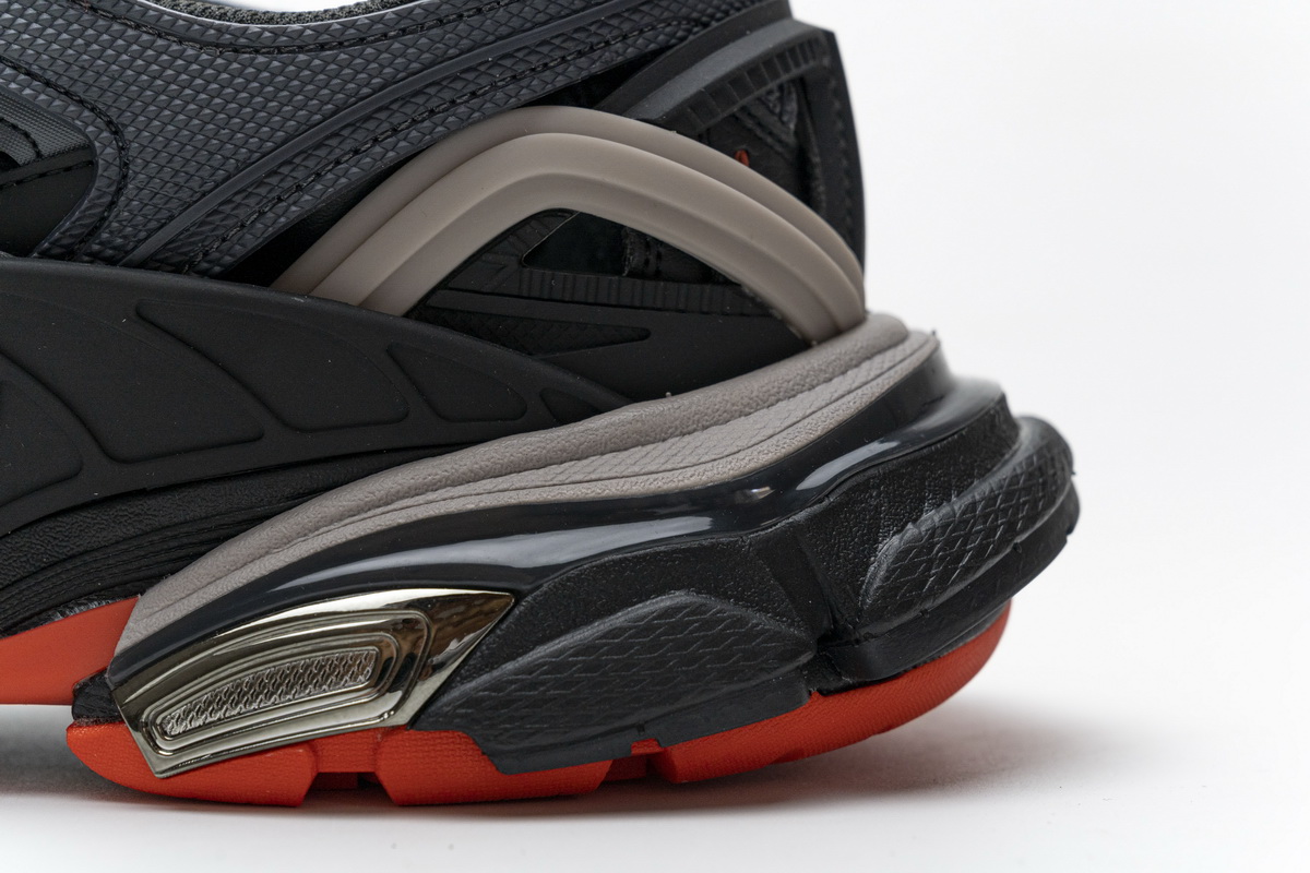 Ba***ci*ga Track 2 Sneaker Dark Grey Orange   570391 W2GN1 2002
