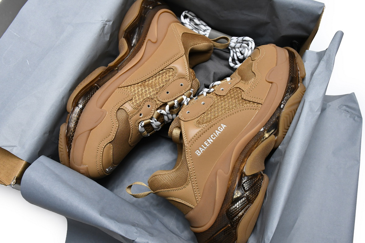 Ba***ci*ga Triple S Brown  541624 W2GA1 2706