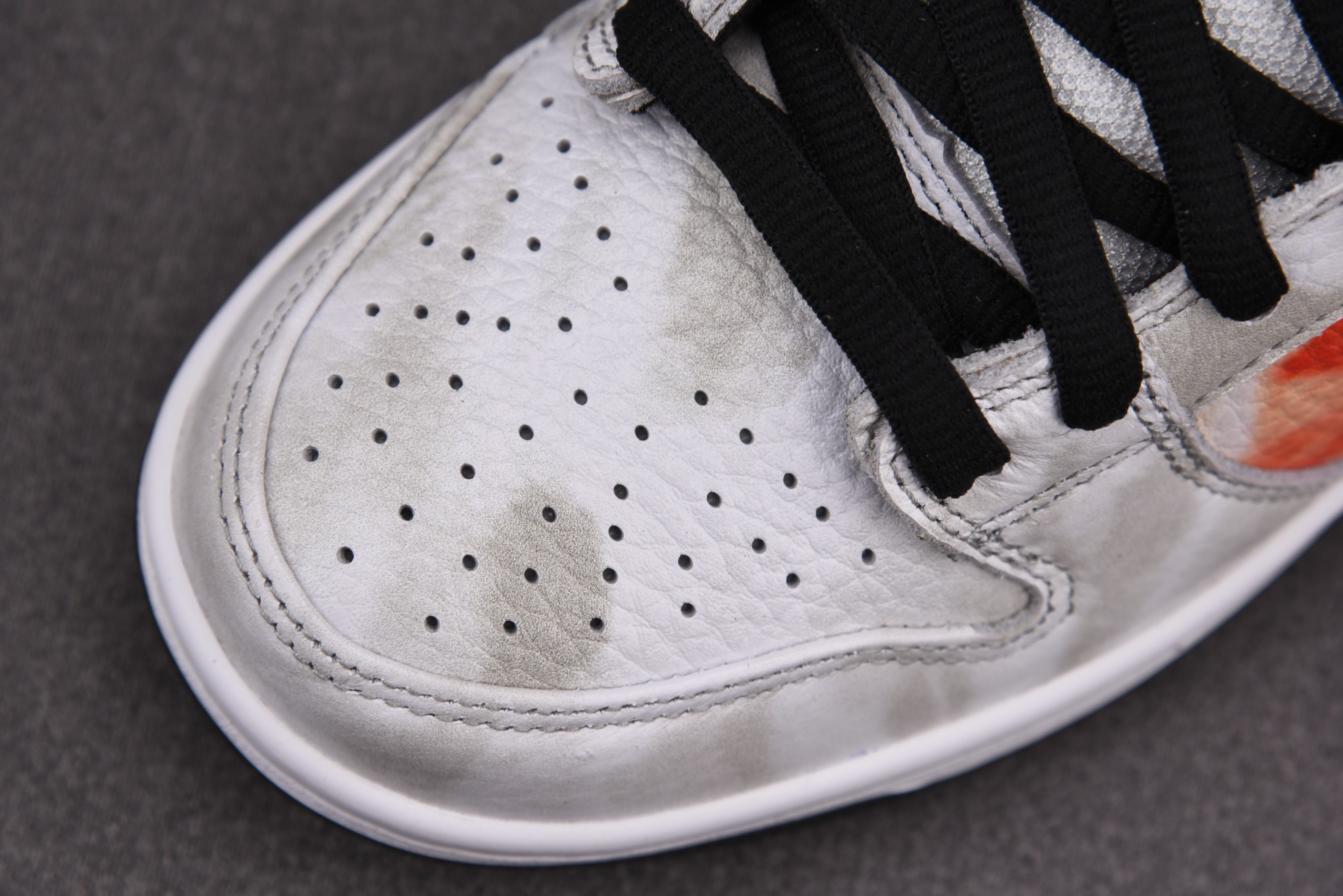 M Batch  Nike SB Dunk Low Pro QS   BQ6832-101