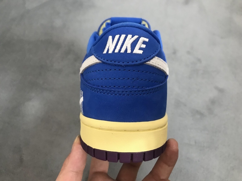 Undefeated × Nike Dunk Low SP “Dunk VS AF-1 Pack”   DH6508-400