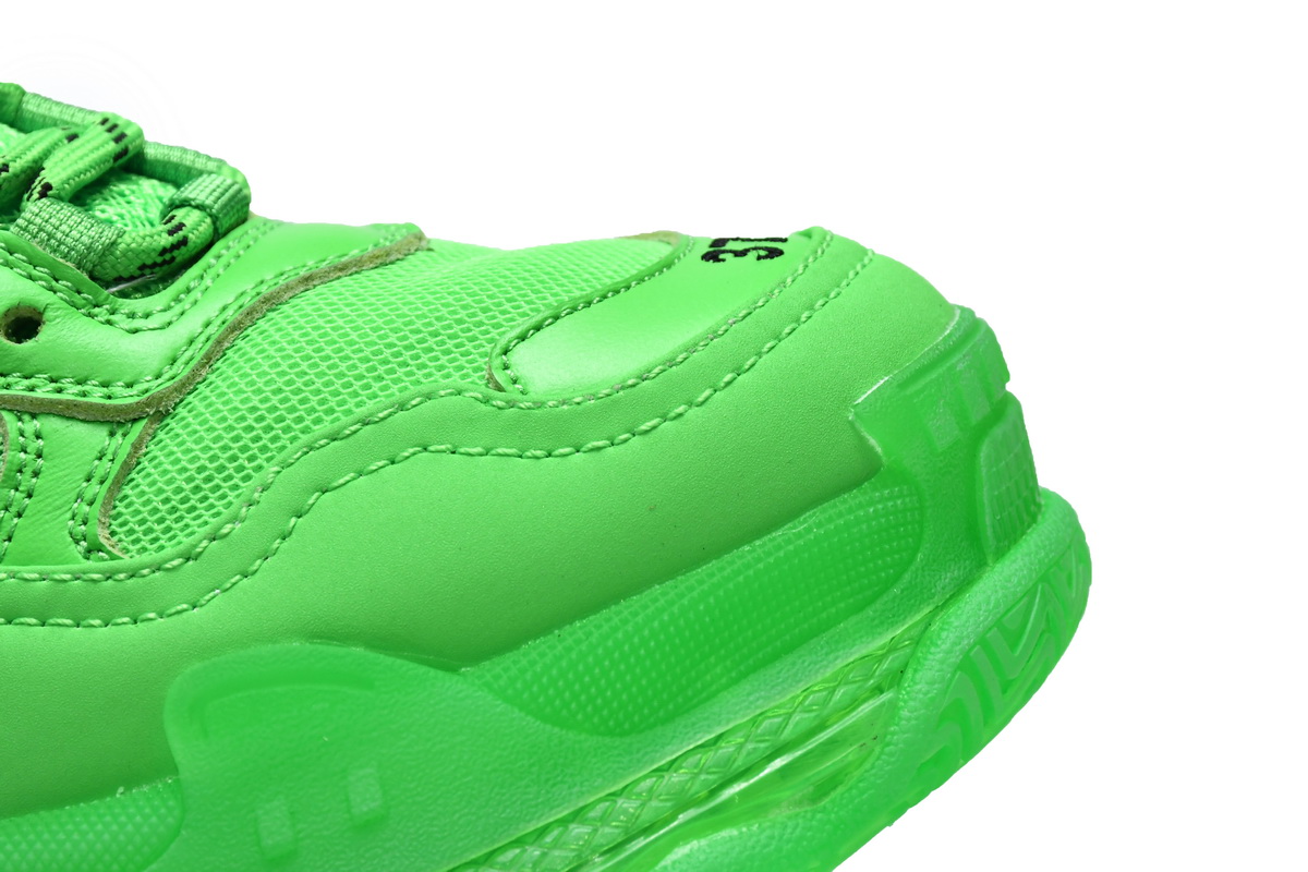 Ba***ci*ga Triple S Fluorescent Green  541624 W09OL 3801