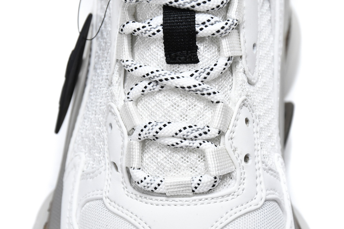 Ba***ci*ga Triple S White Black   541624 W2GS1 9012
