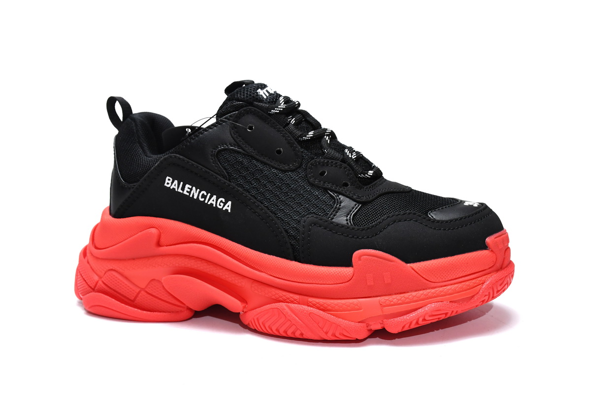 Ba***ci*ga Triple S Black Dark Red   536737 W2FZ1 1060