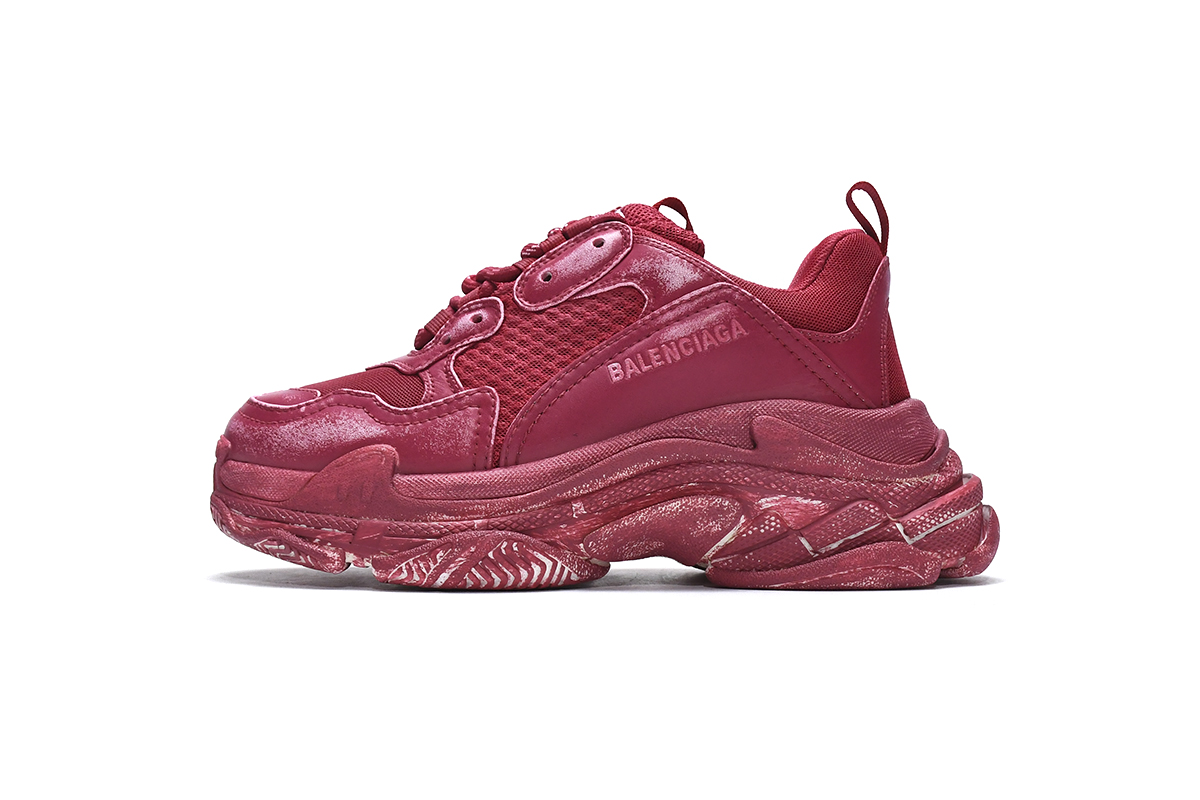 Ba***ci*ga Triple S Red  524039 W3CN3 6000