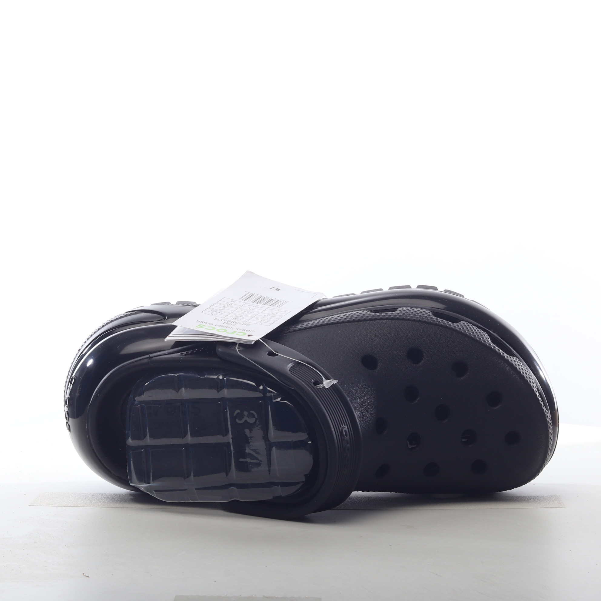 Crocs Classic Mega Crush Clog Black 207988-001