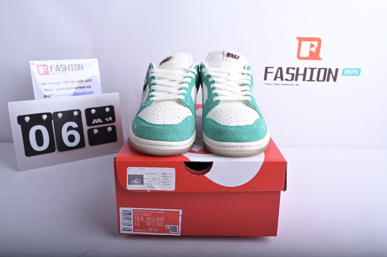 Kasina x Nike Dunk Low  Neptune Green  CZ6501-101