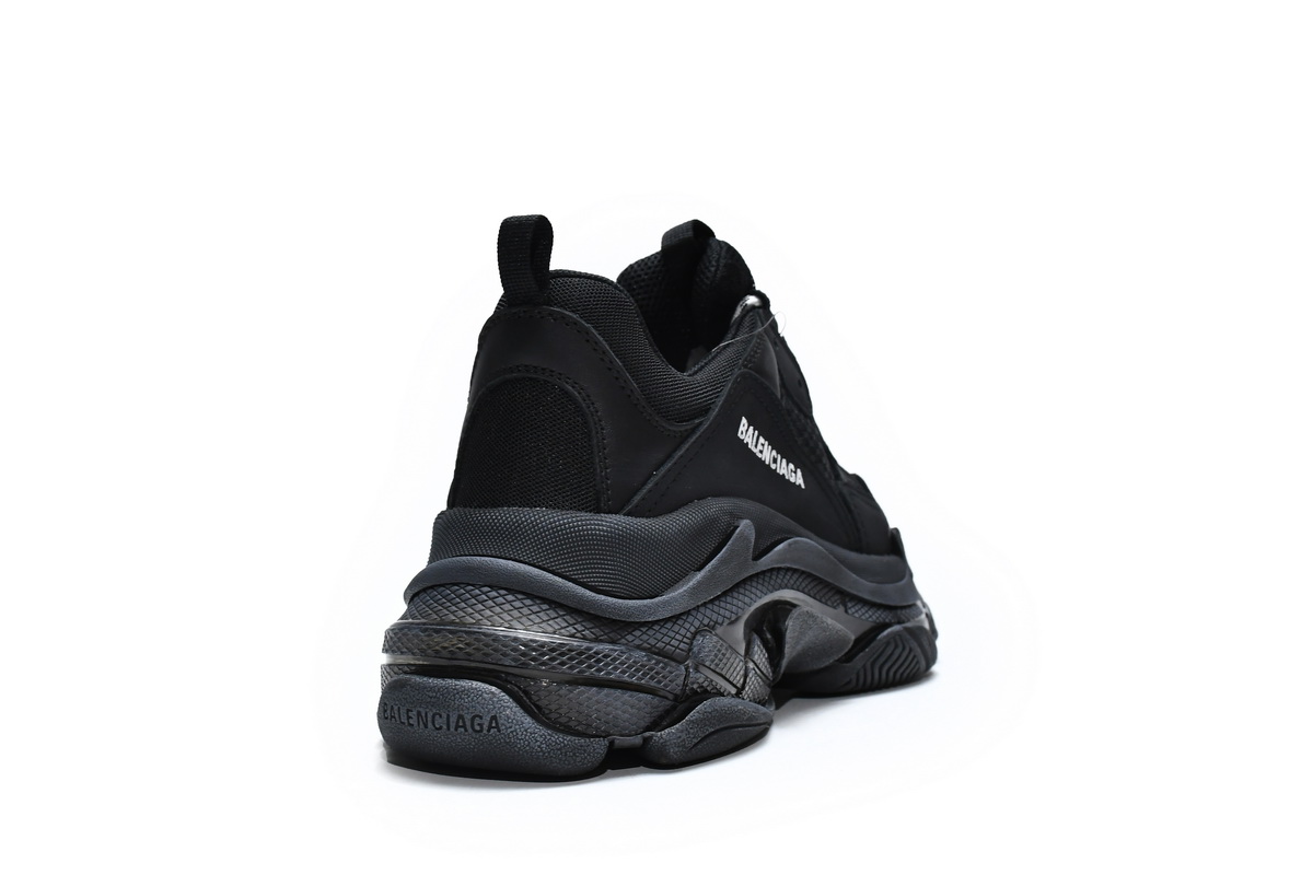 Ba***ci*ga Triple S Black  541624 W09O1 1000
