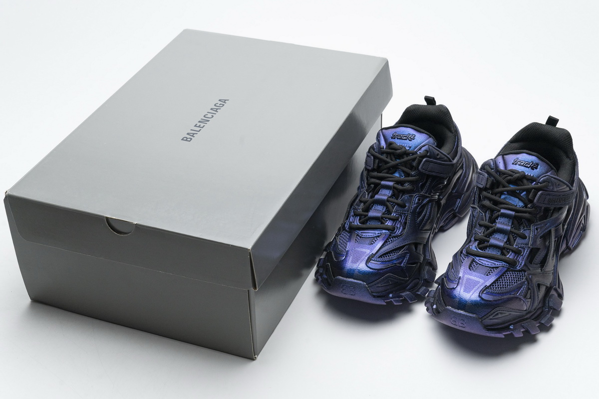 Ba***ci*ga Track 2 Sneaker Chameleon  568615 W2MA1 5610