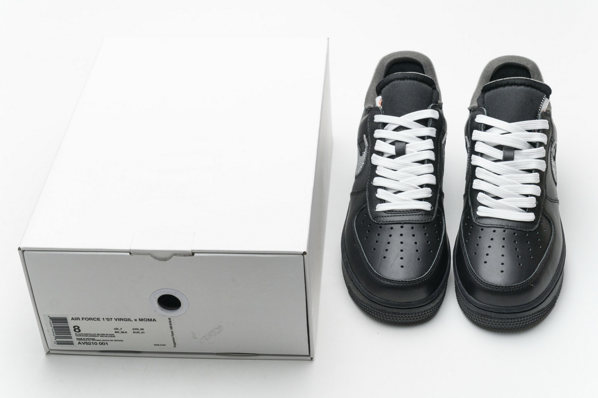 OFF White X Air Force 1 ’07 Low MOMA AV5210-001
