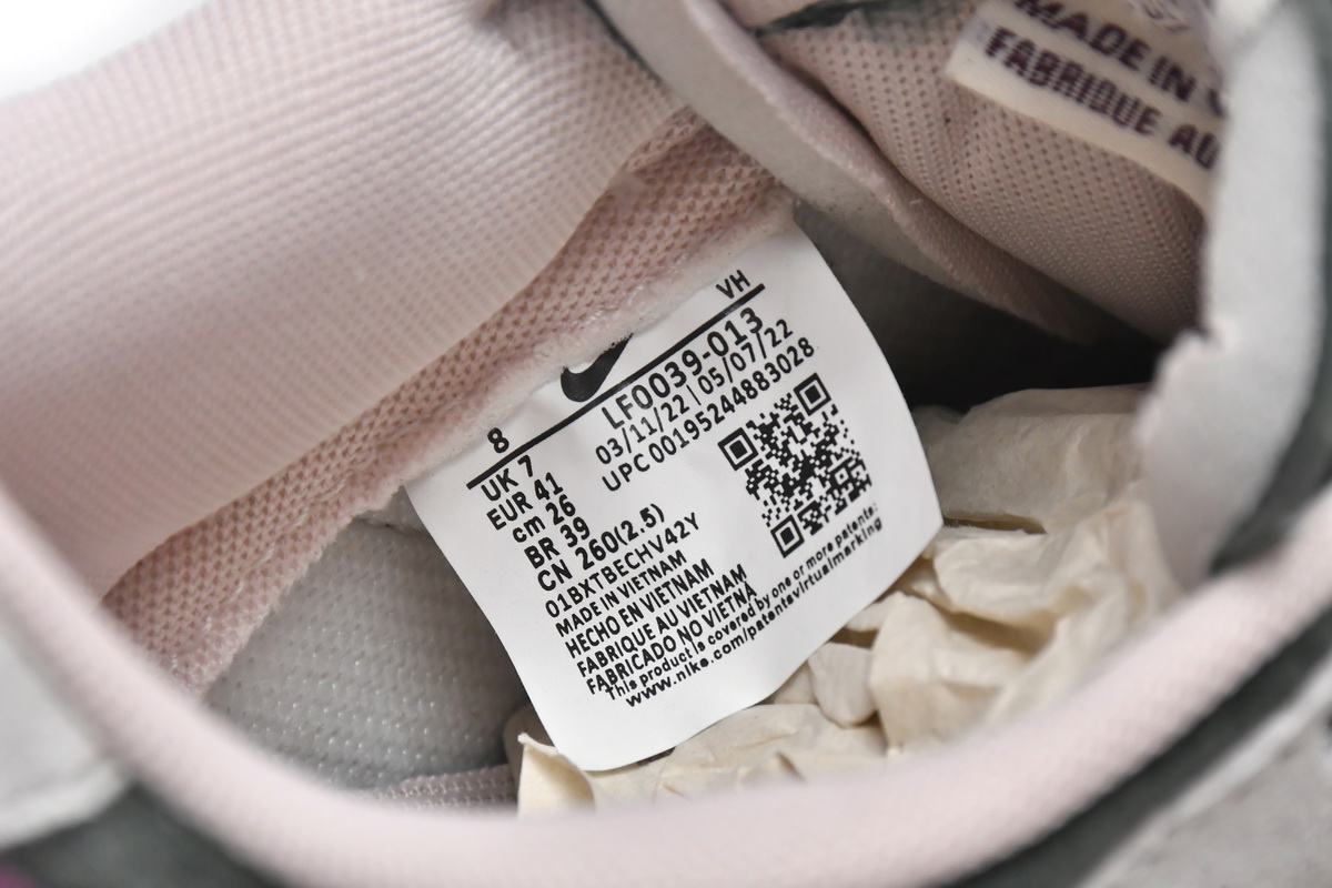 Otomo Katsuhiro x Nike SB Dunk Low Steamboy OST  LF0039-013