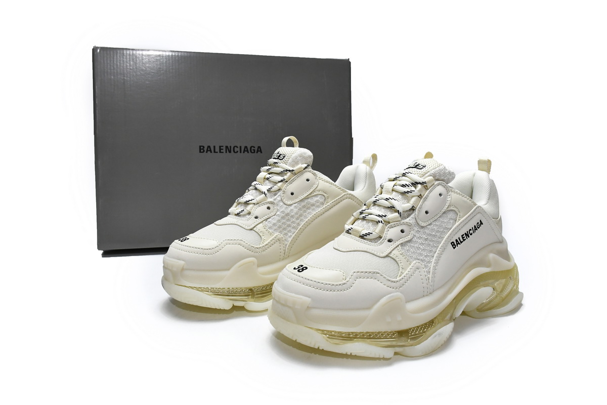 Ba***ci*ga Triple S Creamy White   541624 W2GA1 9100