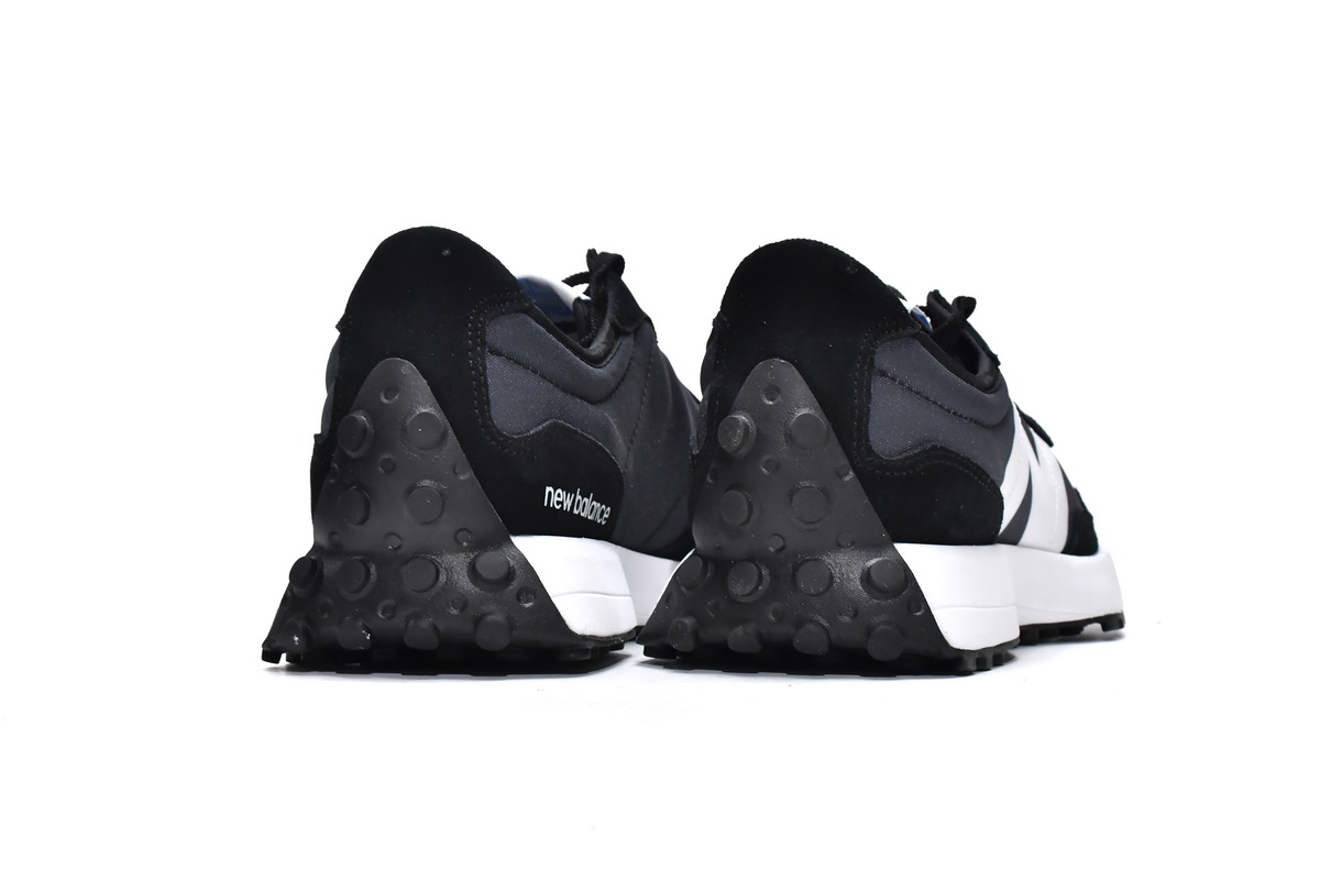 N*w B*lance 327 Black & White   MS327CPG