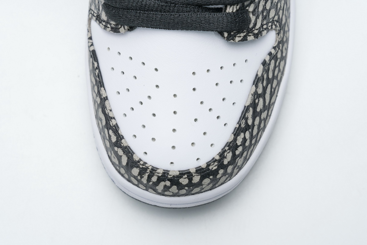 Nike SB Dunk Low atmos Elephant   BQ6817-009