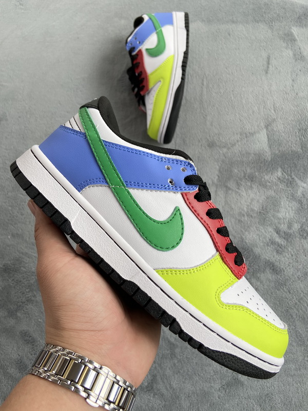 Nike Dunk Low Green Strike  DD1503-106