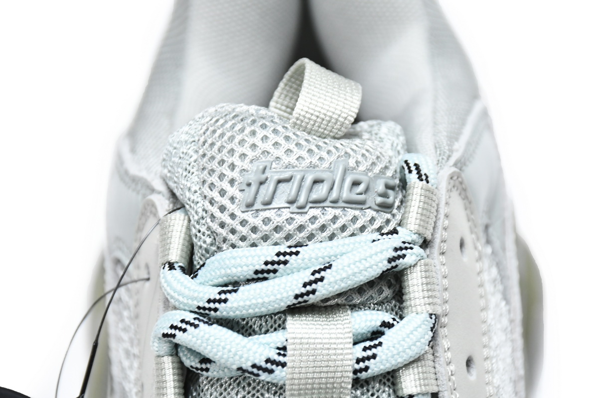 Ba***ci*ga Triple S Grey  541624 W09O1 1705