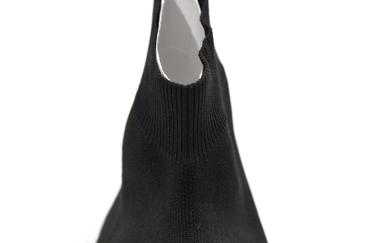 Ba***ci*ga Speed 2.0 Sneaker Black White  B33