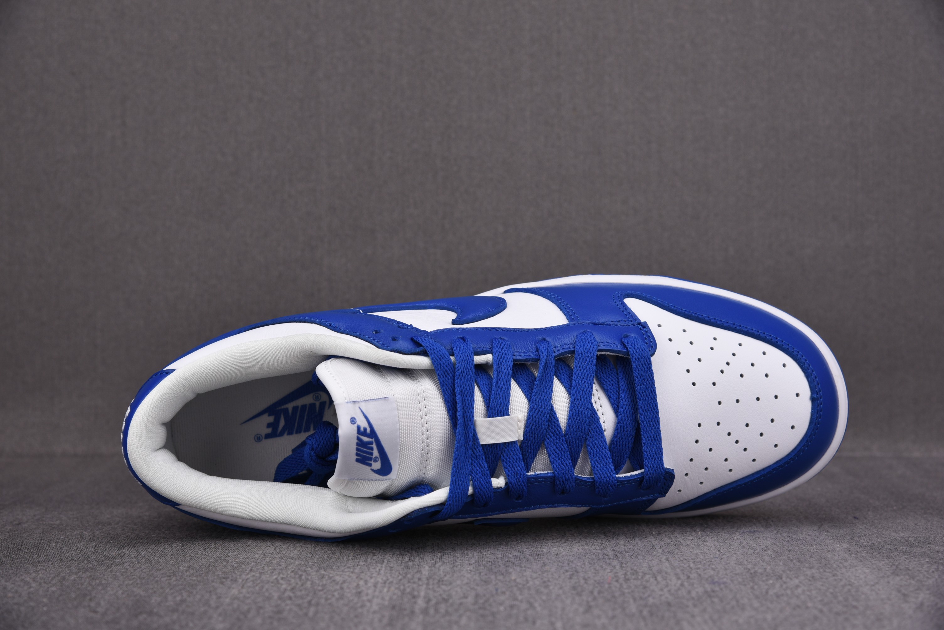 M Batch  Nike Dunk Low SP Low SP “Kentucky”  CU1726-100
