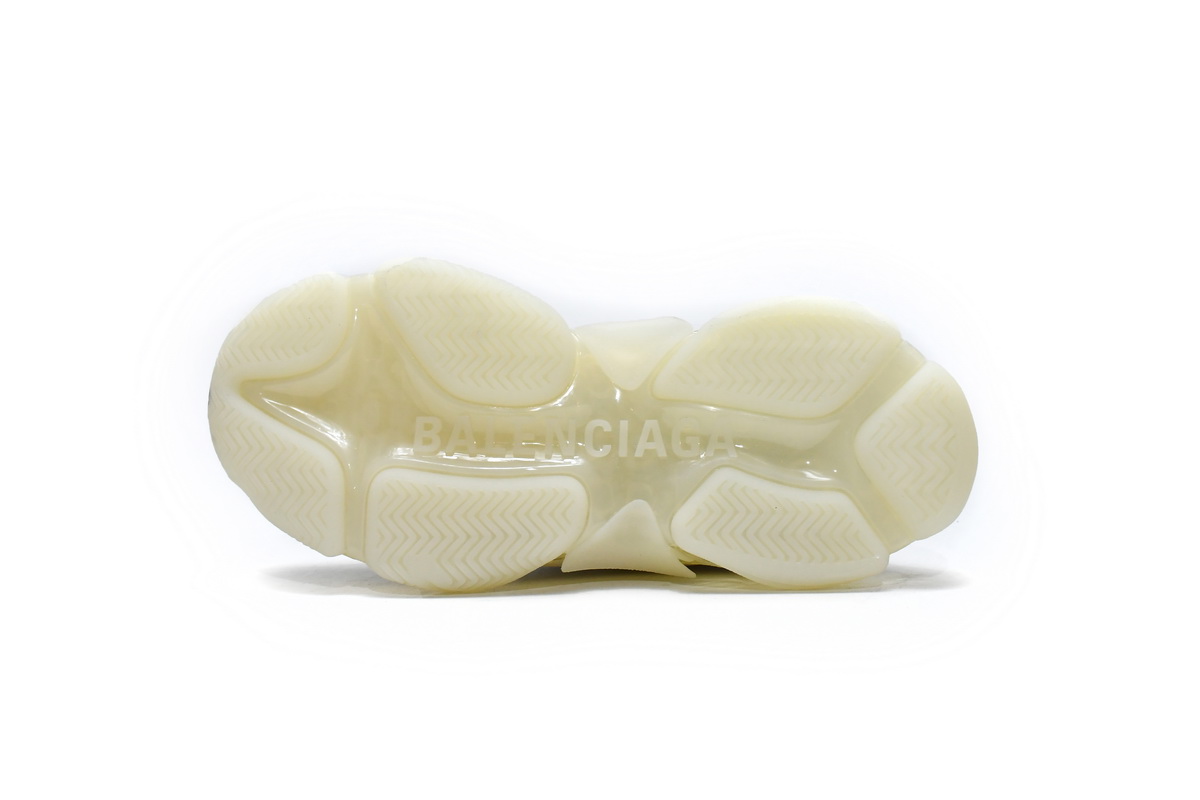 Ba***ci*ga Triple S Creamy White   541624 W2GA1 9100