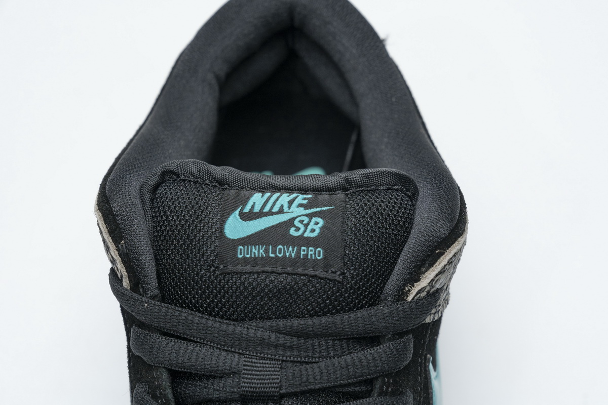 Nike SB Dunk Low atmos Elephant   BQ6817-009