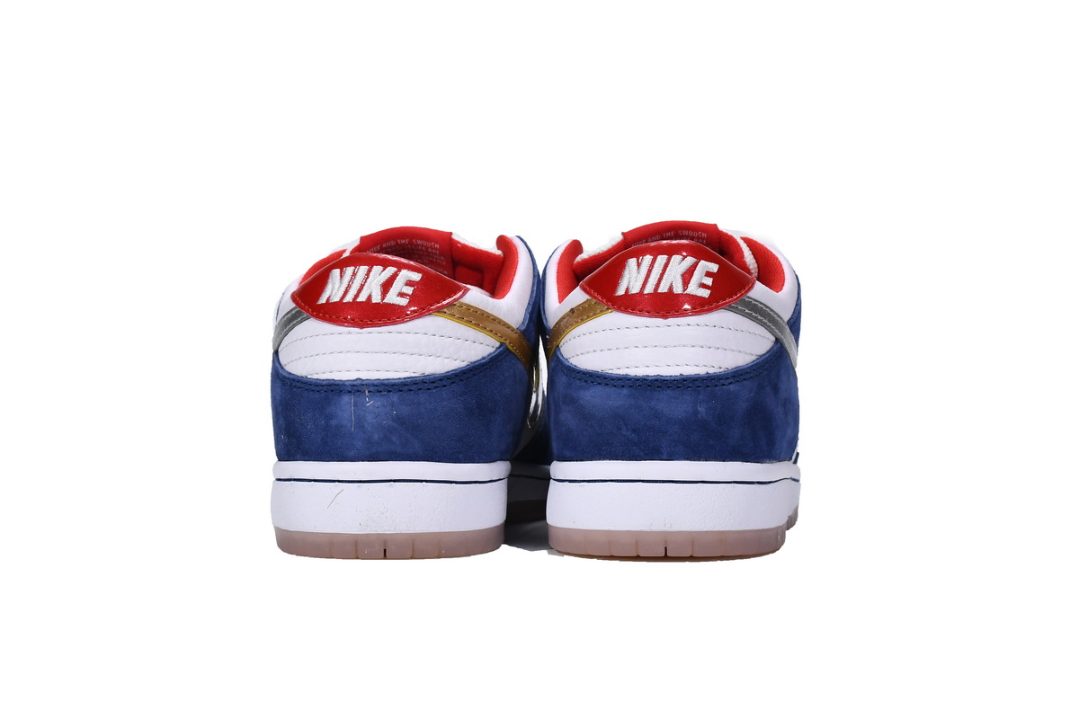 Nike SB Dunk Low Ishod Wair BMW  839685-416