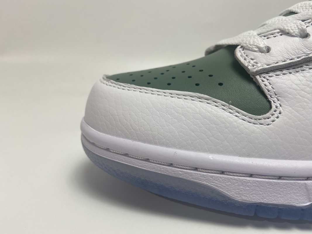 Nike Dunk Low NY vs NY  DN2489-300