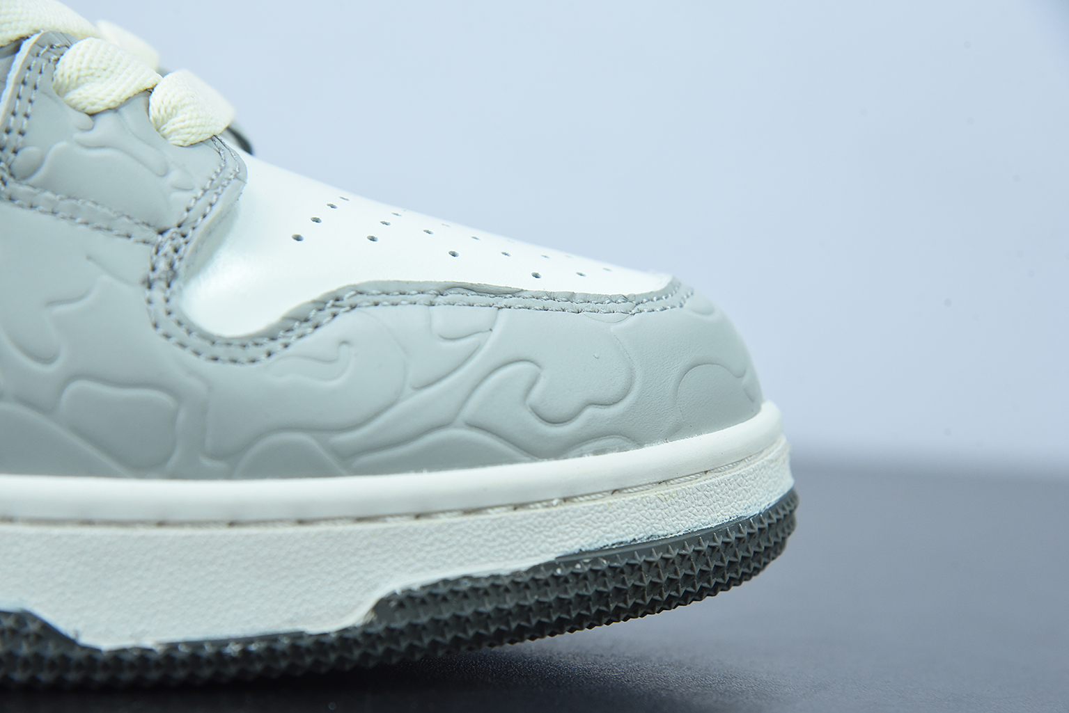 A Bathing Ape Court Sta Light Grey Cream 1G70191034